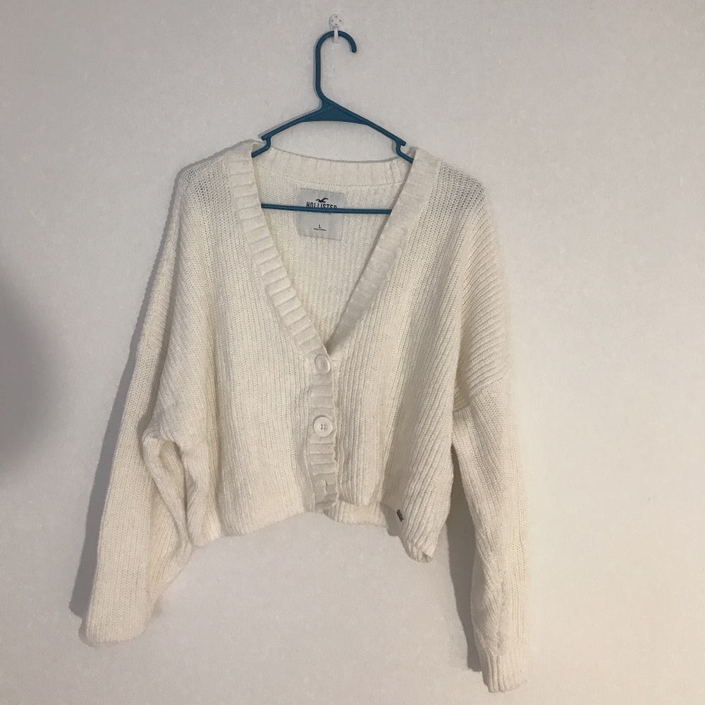 Holister white cardian